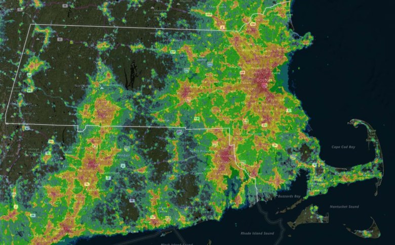 Massachusetts light pollut2016 map of light pollution ion smallmap